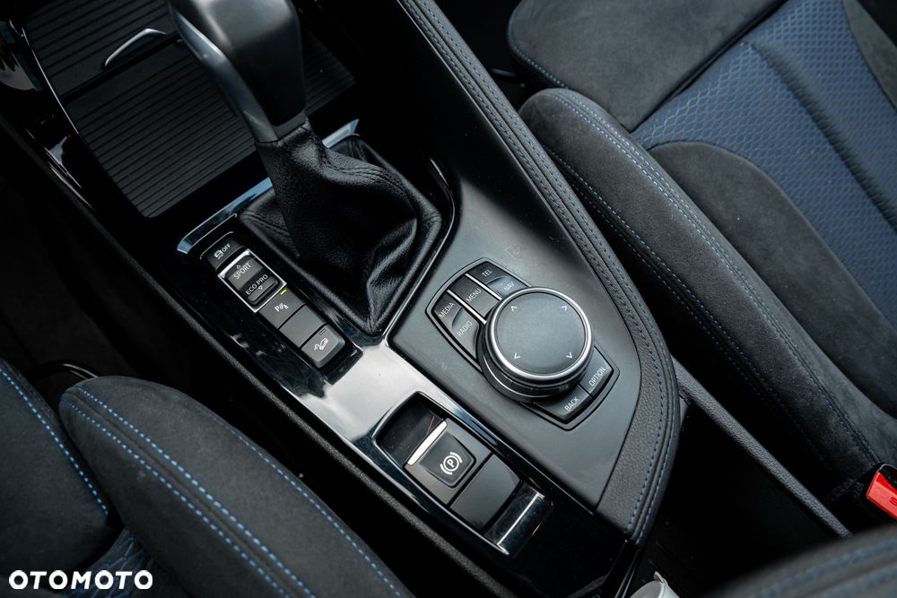 BMW X1 xDrive20i M Sport - 10