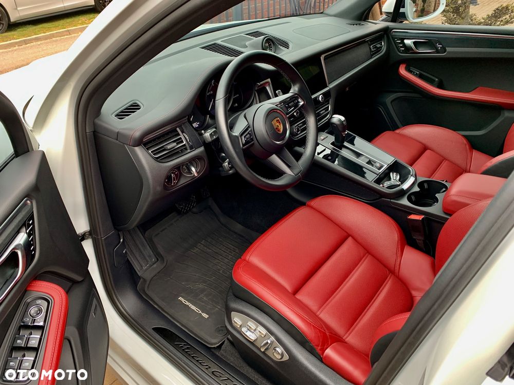 Porsche Macan GTS PDK - 16