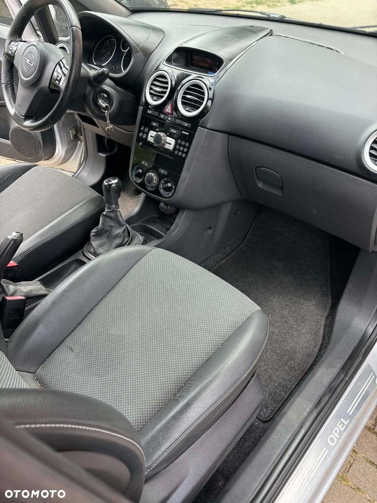Opel Corsa 1.7 CDTI Cosmo - 5