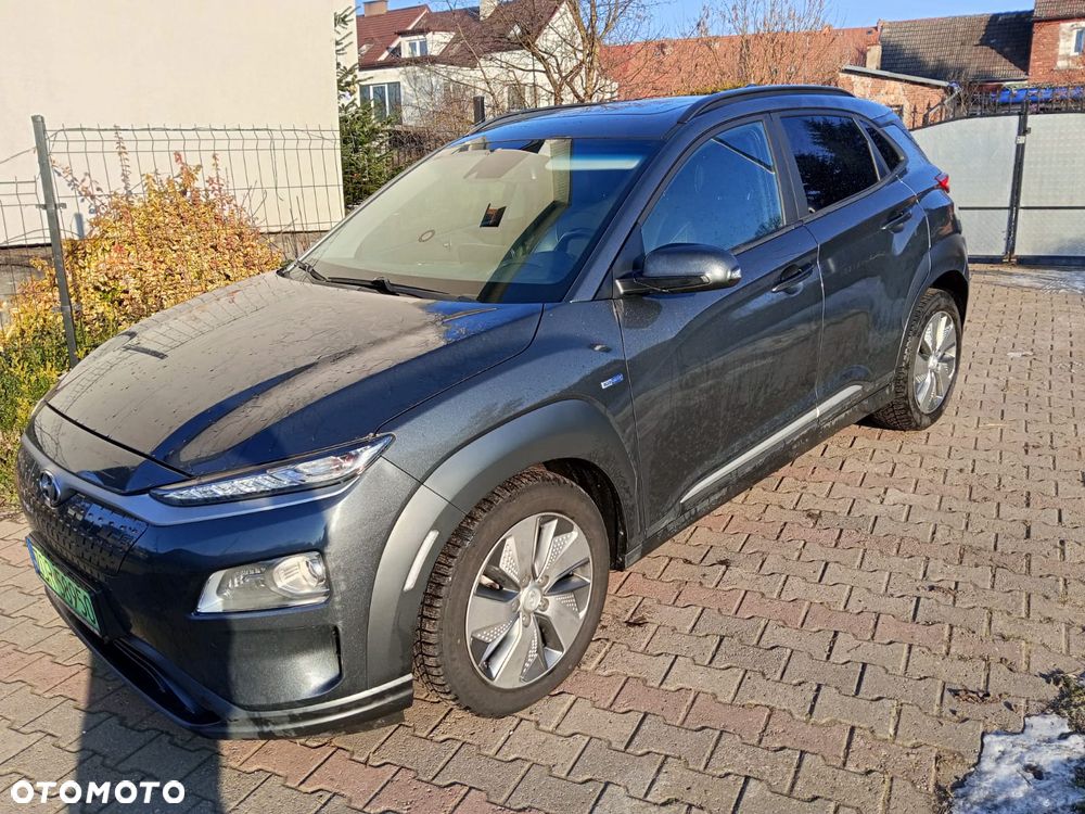 Hyundai Kona Premium - 2