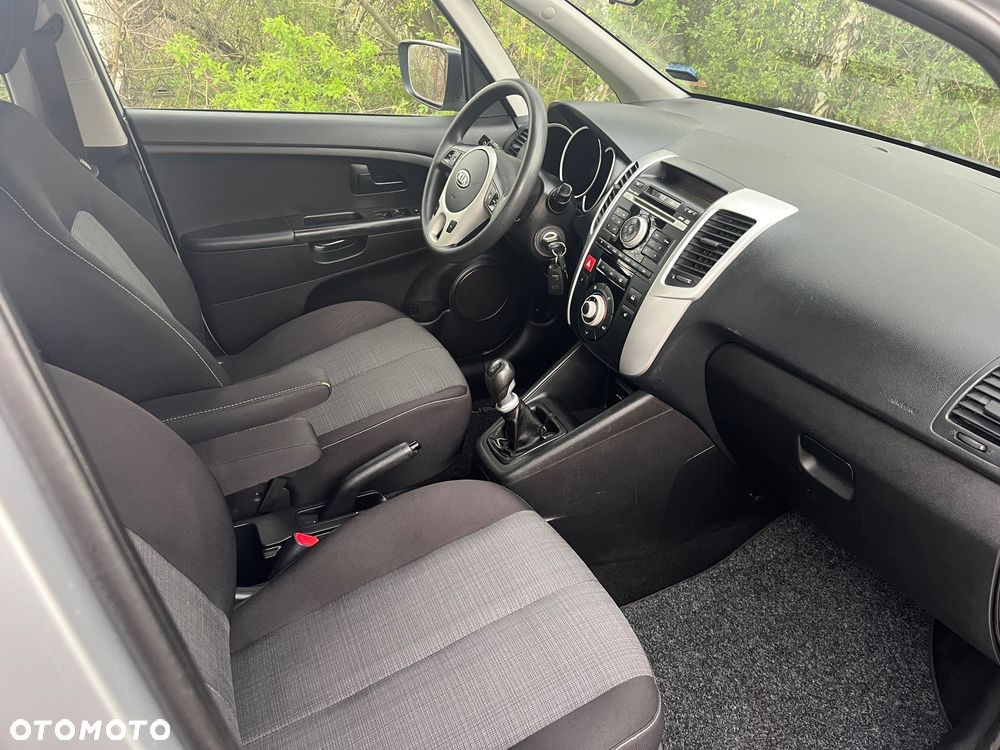 Kia Venga 1.4 L - 17