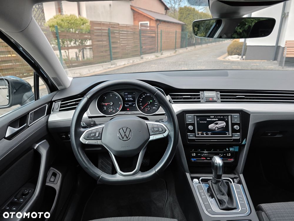 Volkswagen Passat Variant 2.0 TDI EVO Elegance DSG - 28
