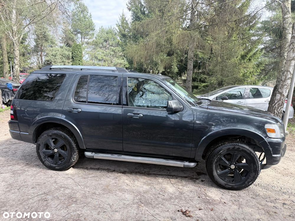 Ford Explorer 4.6 4WD - 3