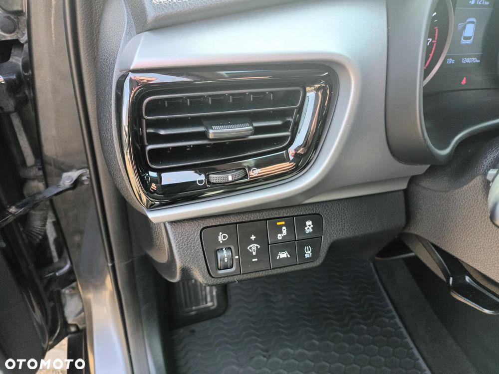 Kia Stonic 1.0 T-GDI 120 Spirit - 13