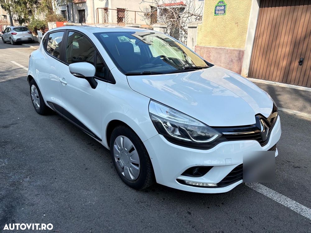 Renault Clio 1.5 dCi Authentique - 1