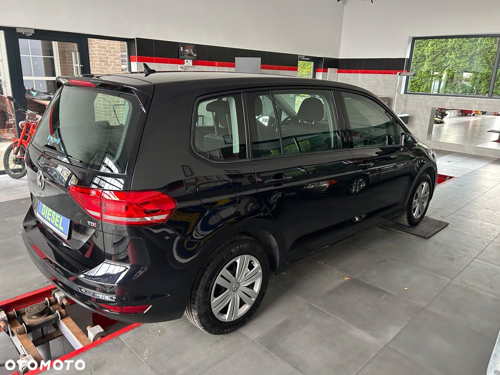 Volkswagen Touran 1.6 TDI BMT Trendline - 9