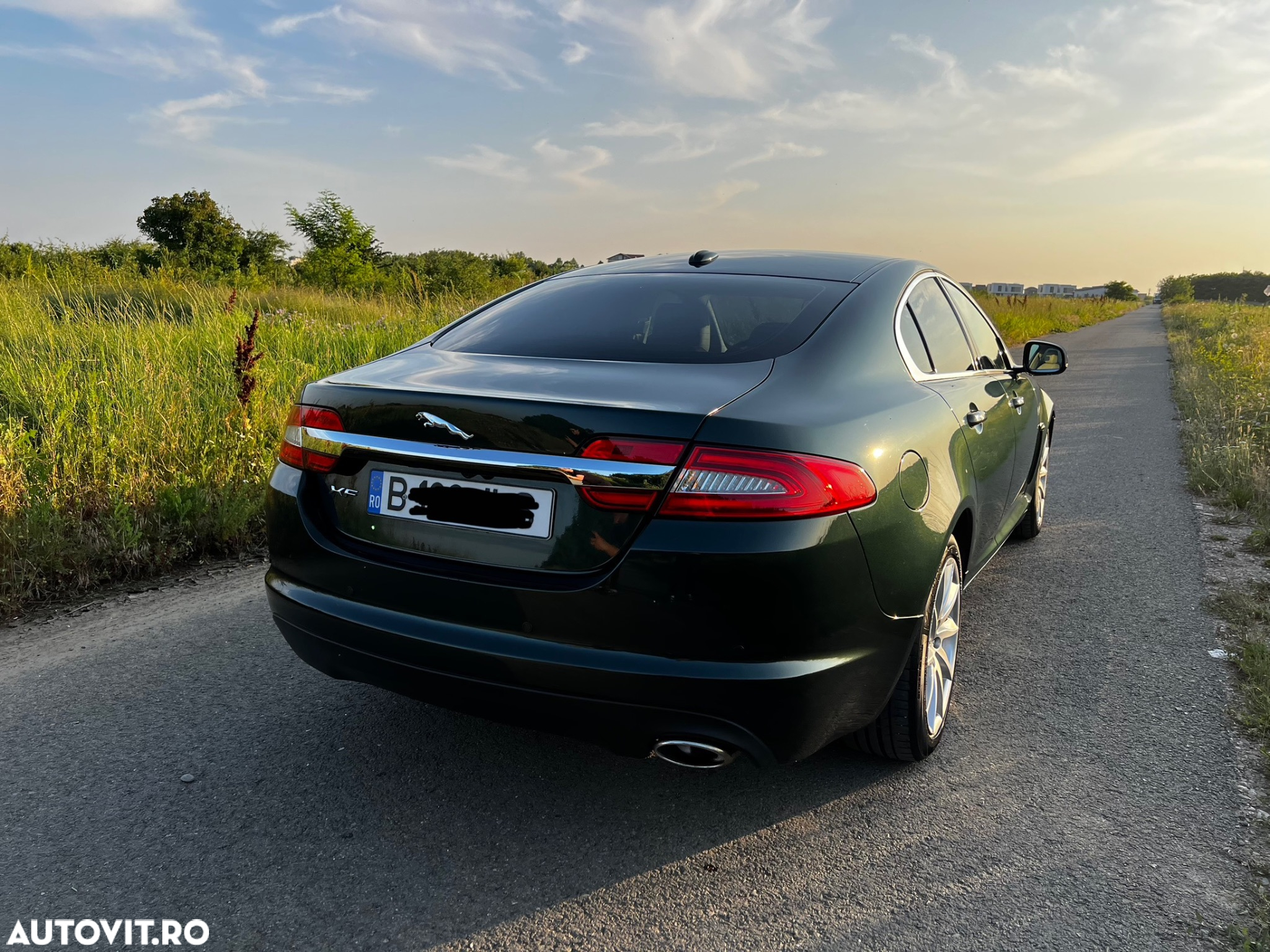Jaguar XF 2.2D Luxury - 3