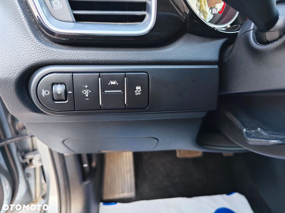 Kia Ceed 1.6 CRDi DCT Spirit - 33