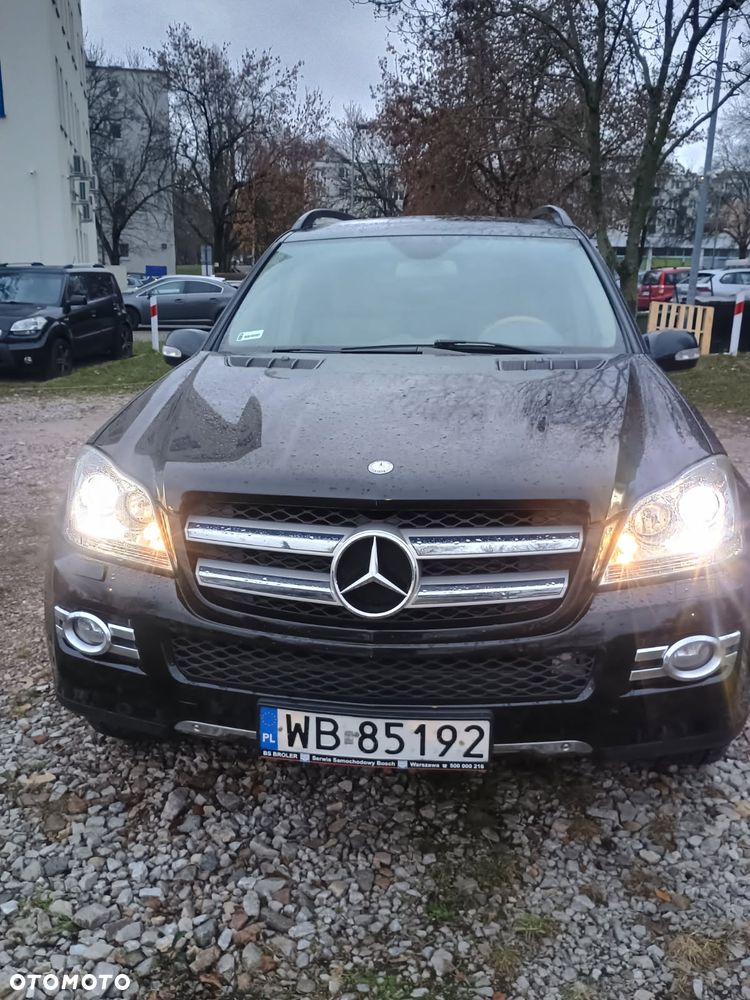 Mercedes-Benz GL - 1