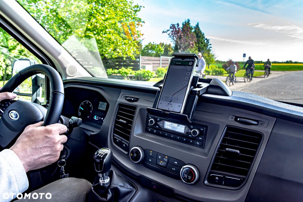 Ford Transit - 12