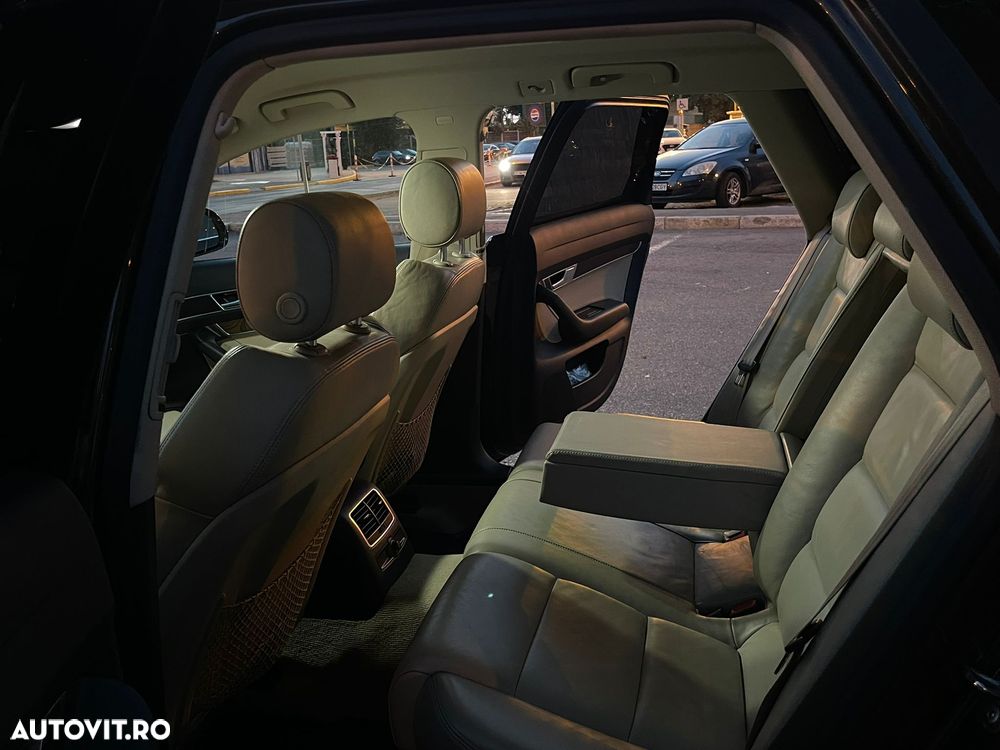 Audi A6 Allroad - 11