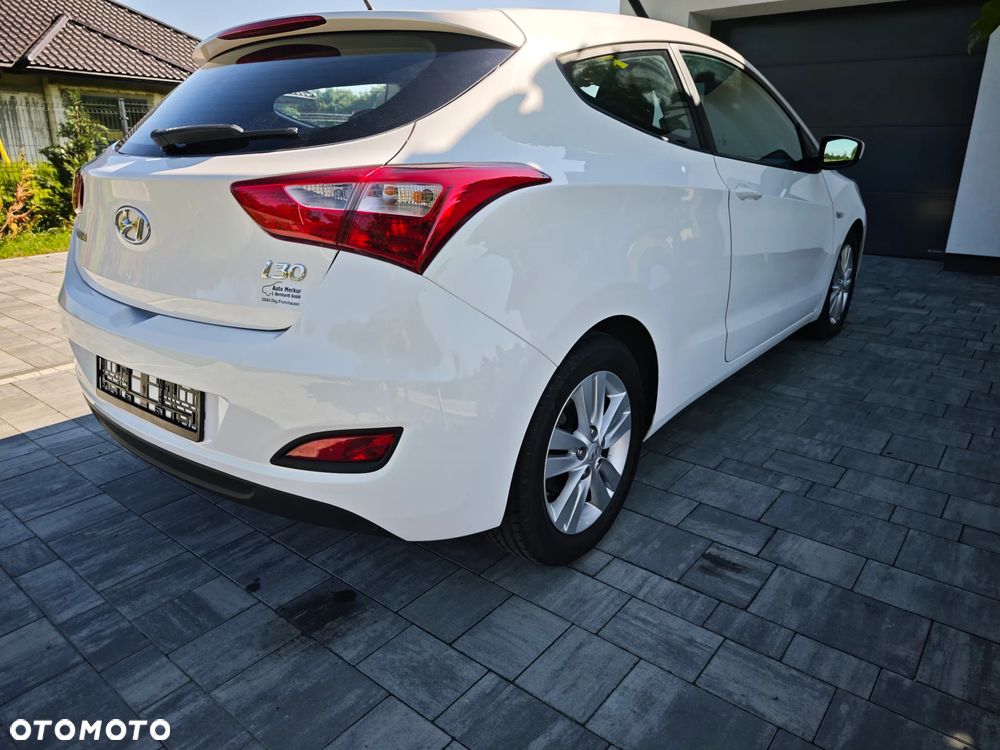 Hyundai i30 1.4 Classic + - 7