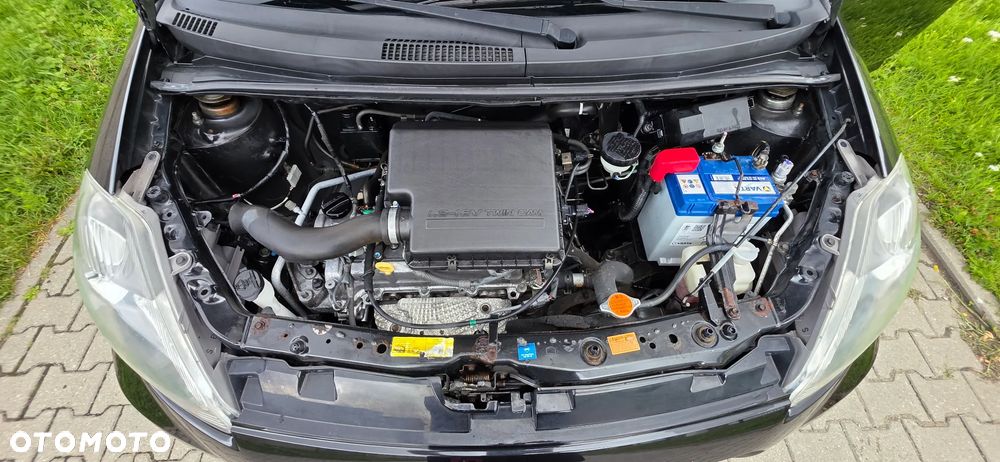 Daihatsu Sirion 1.3 S 100th Anniversary - 14