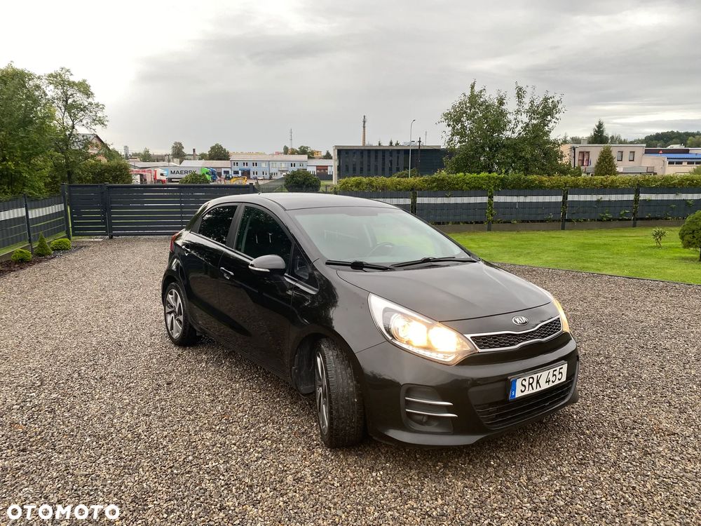 Kia Rio - 7