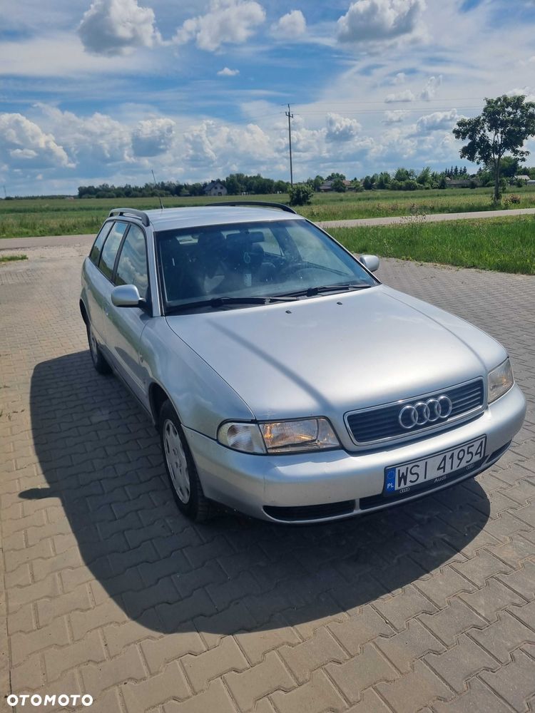 Audi A4 Avant - 2