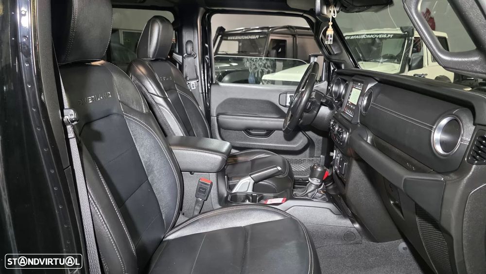 Jeep Gladiator 3.0V6 MultiJet AWD Auto Overland - 41