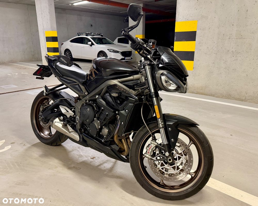 Triumph Street Triple