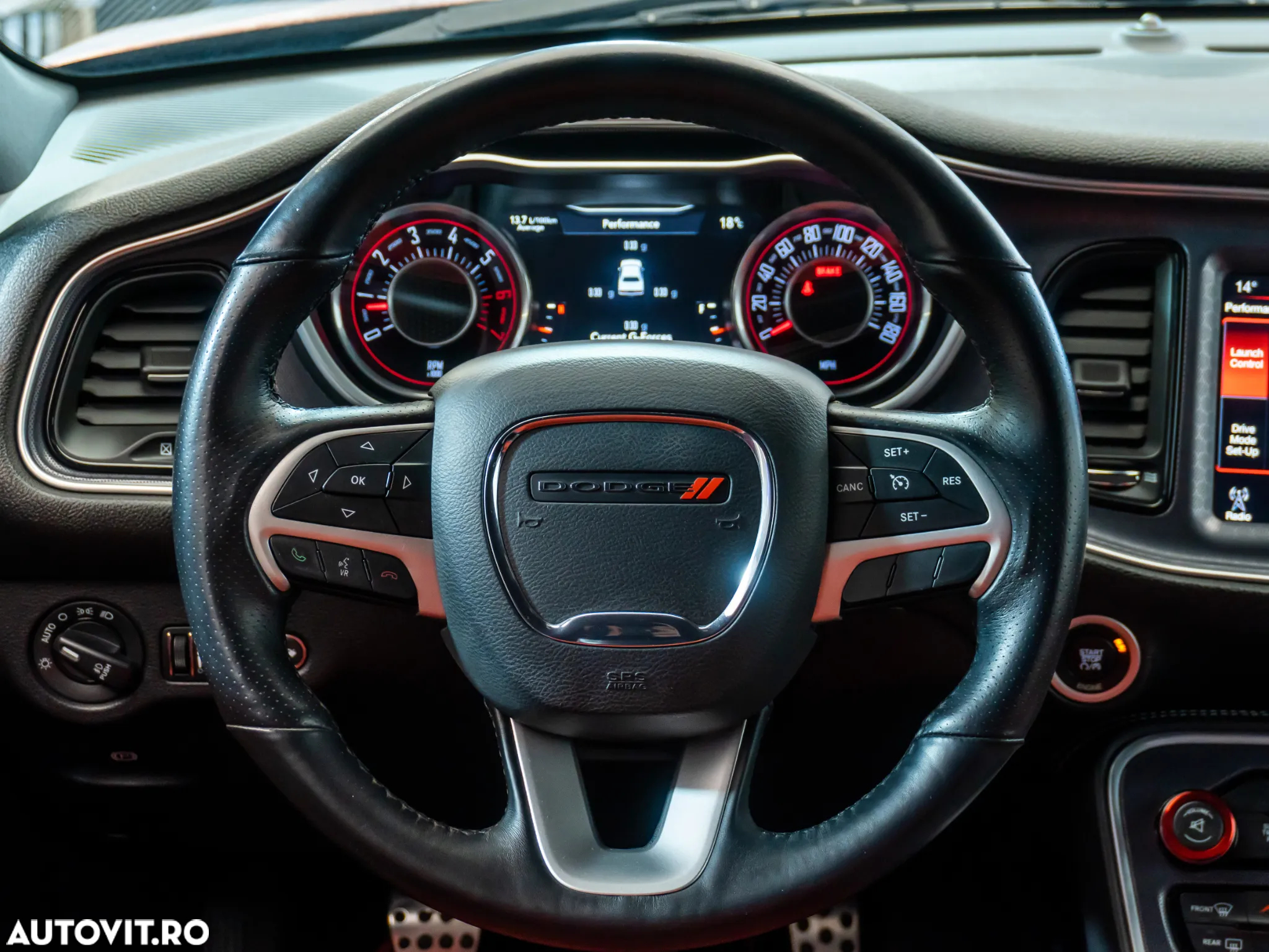 Dodge Challenger - 19