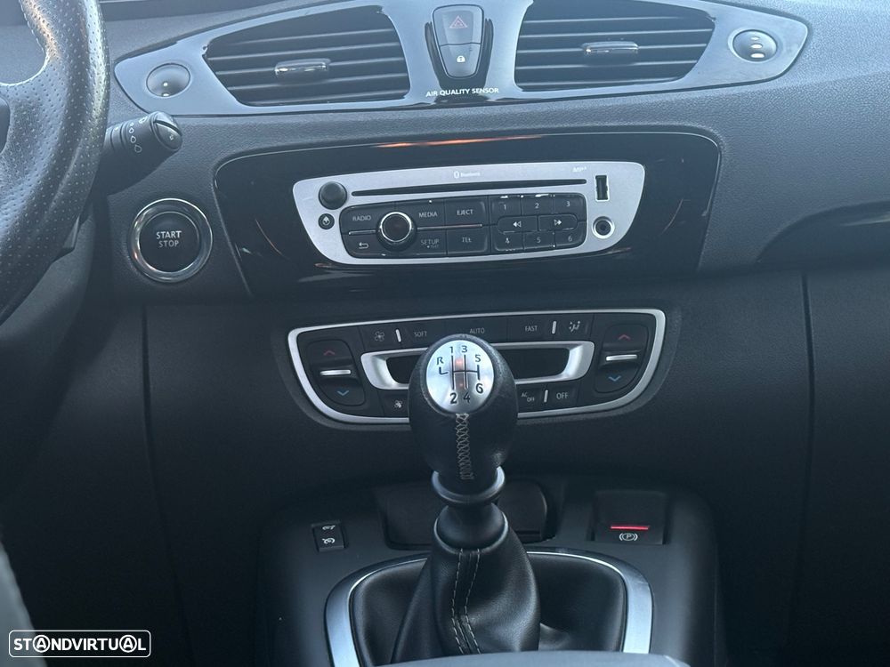 Nissan Qashqai 1.5 dCi Tekna Bose - 10