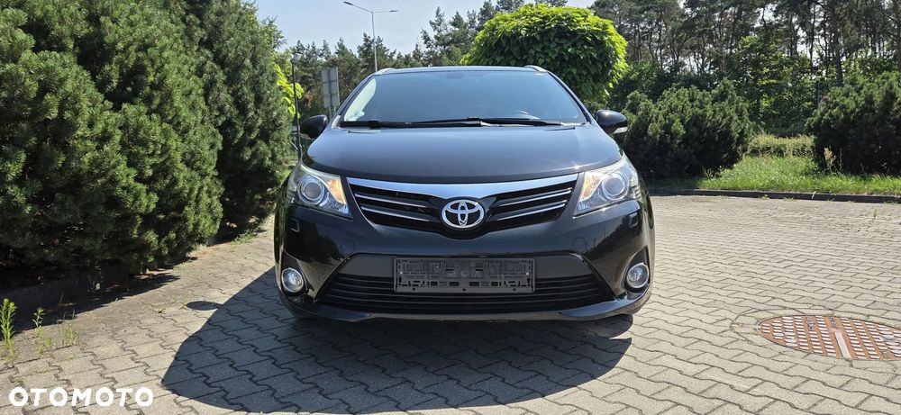Toyota Avensis 1.8 Premium EU5 - 2