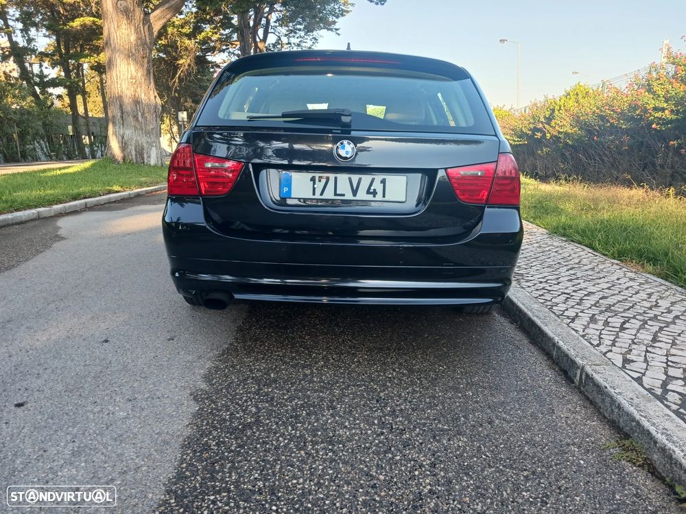BMW 318 d Navigation - 14