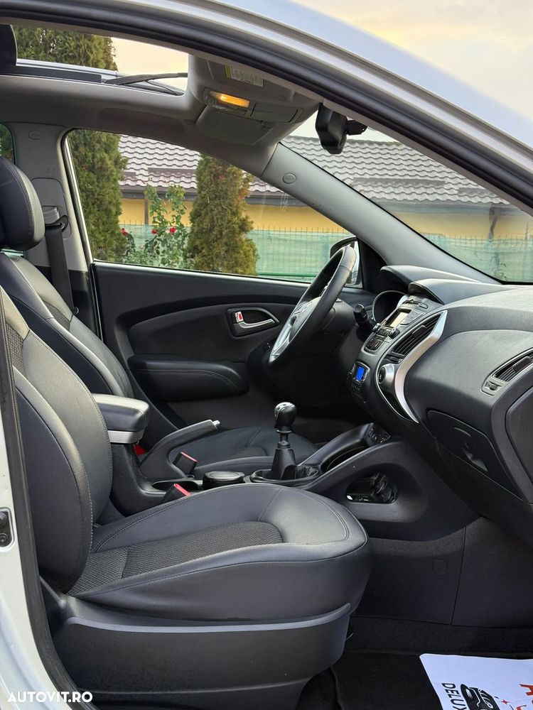 Hyundai ix35 1.7 CRDI 2WD Style - 10