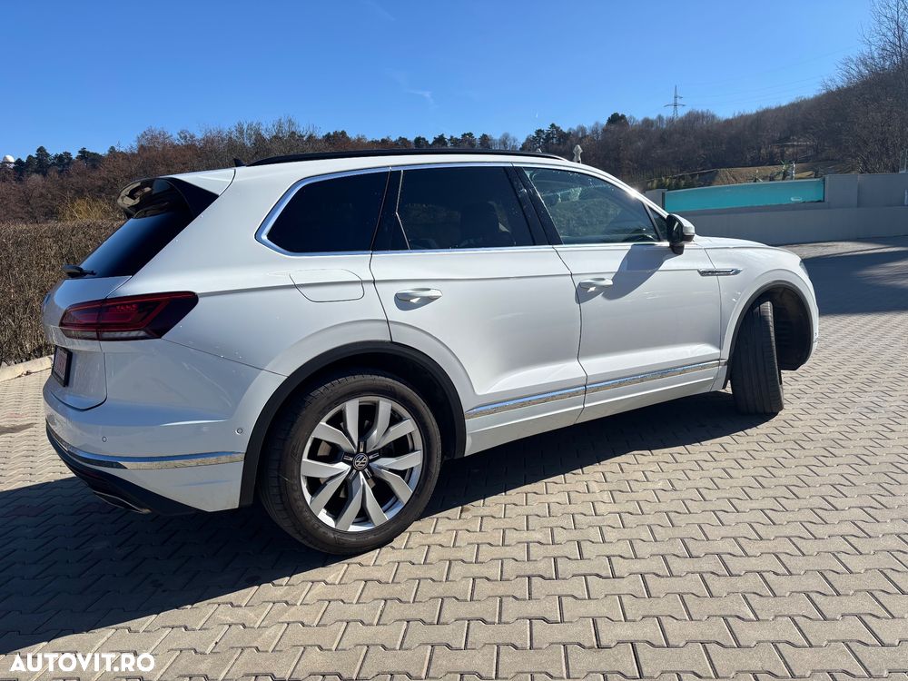 Volkswagen Touareg 3.0 V6 TDI 4Motion DPF Automatik Elegance - 10