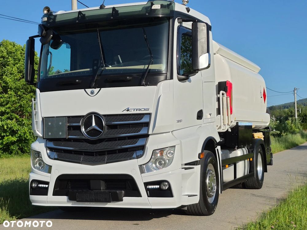 Mercedes-Benz AUTOCYSTERNA MERCEDES ACTROS 18510 - 7