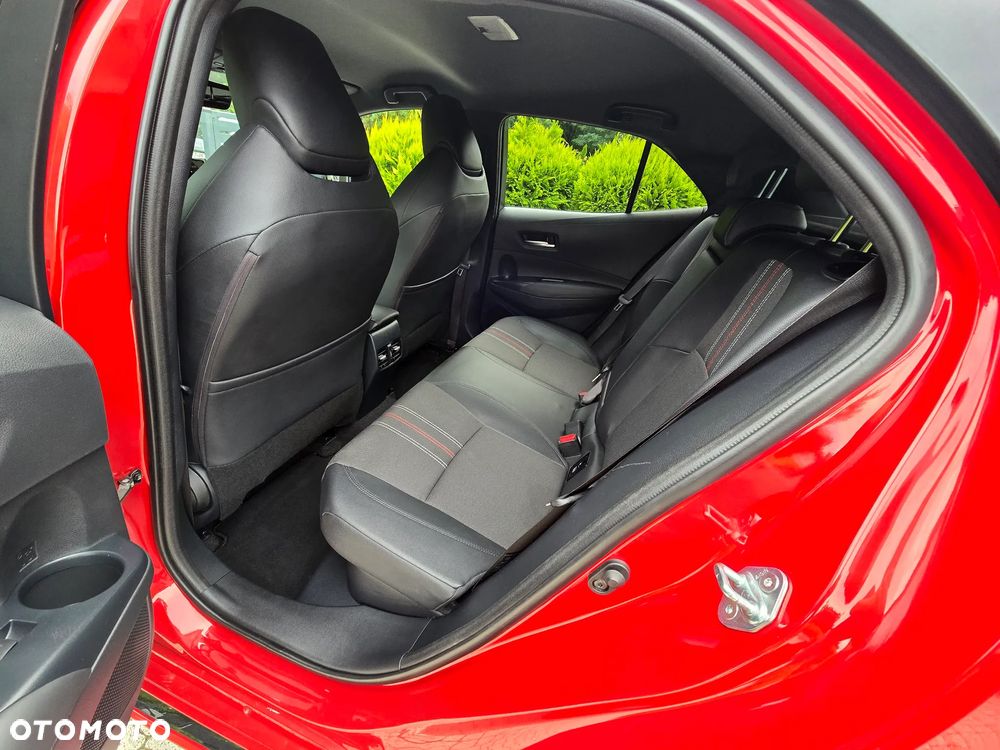 Toyota Corolla 1.8 Hybrid GR Sport - 10