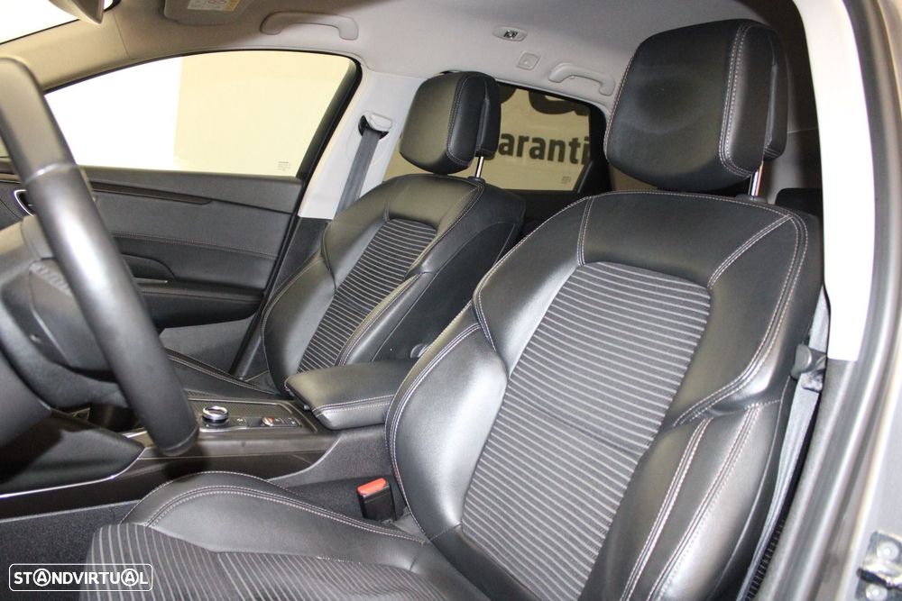 Renault Talisman Sport Tourer 1.6 dCi Executive — fotografia 34