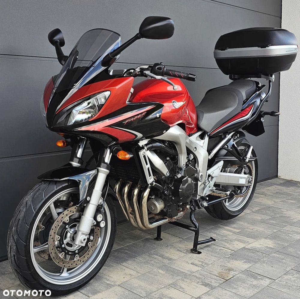 Yamaha FZ6 - 3