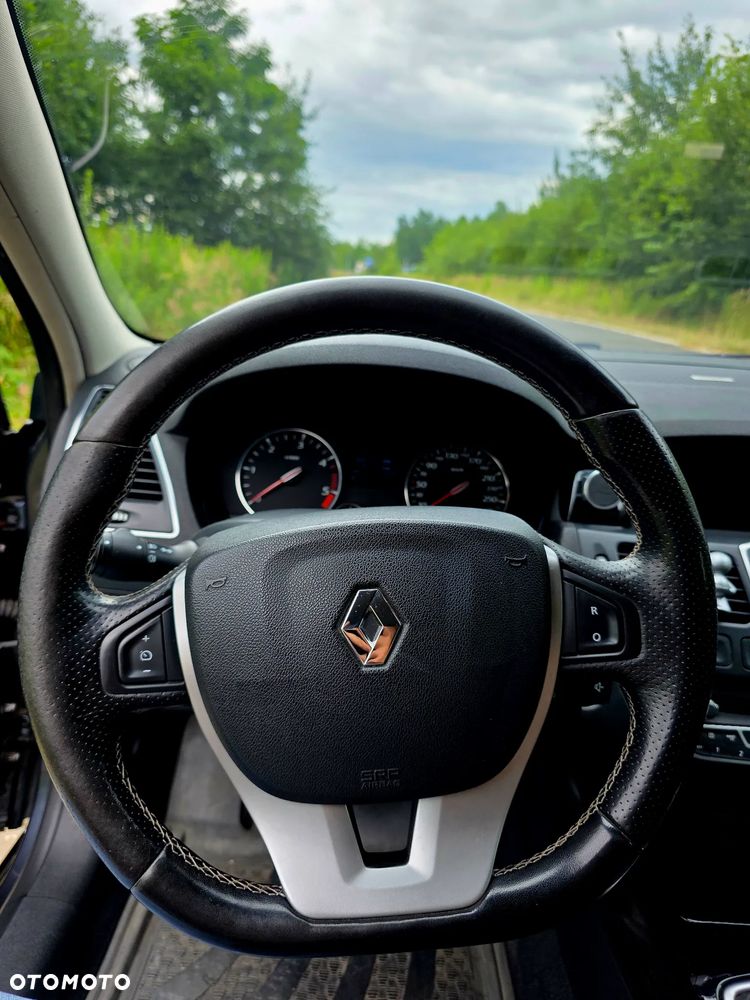 Renault Laguna 2.0 dCi Bose Edition - 8