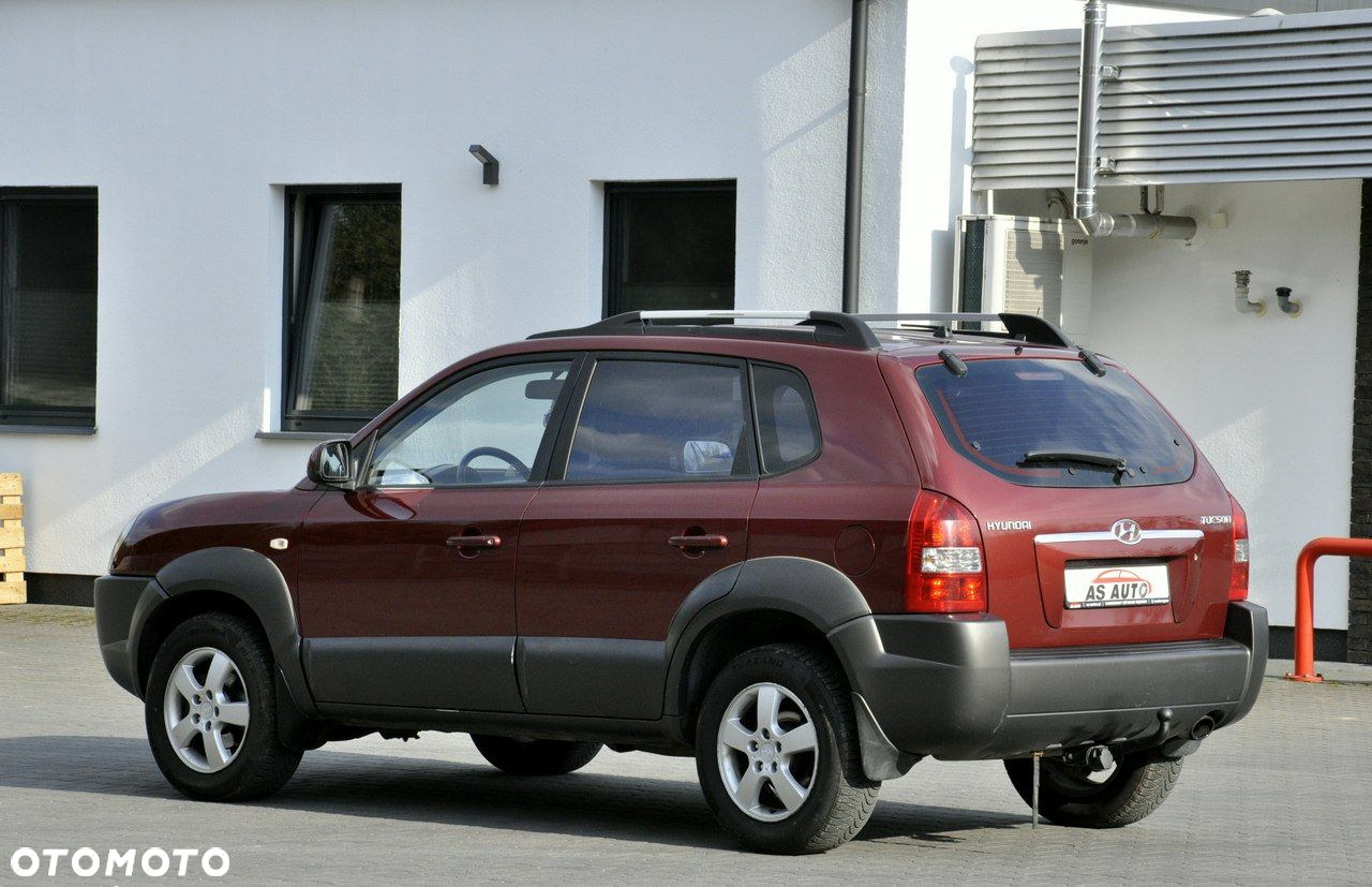 Hyundai Tucson 2.0 2WD GLS - 30