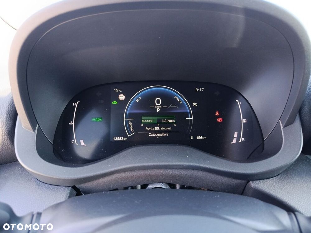 Toyota Yaris Hybrid 1.5 Style - 18