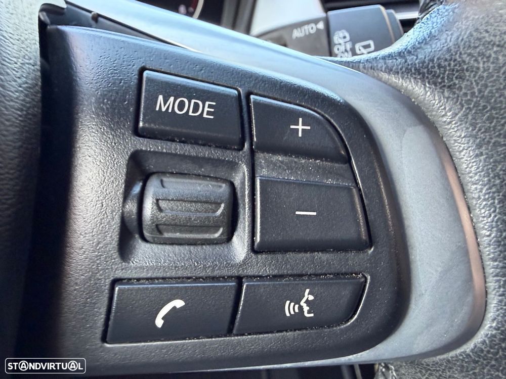 BMW X2 18 d sDrive Advantage - 34