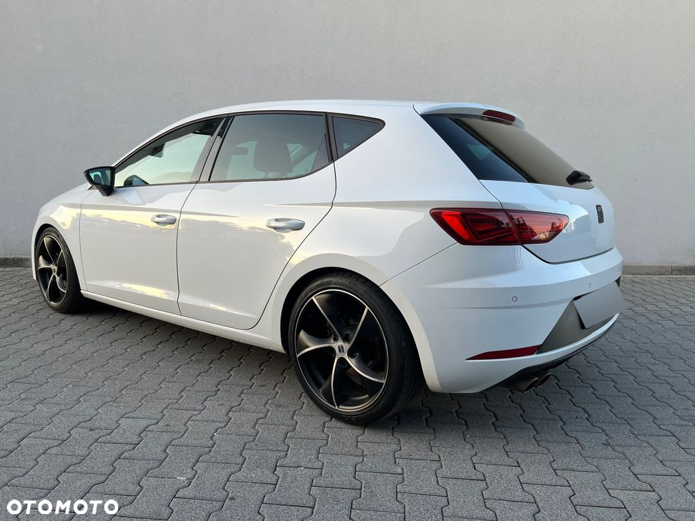 Seat Leon 1.5 eTSI ACT OPF DSG FR - 22