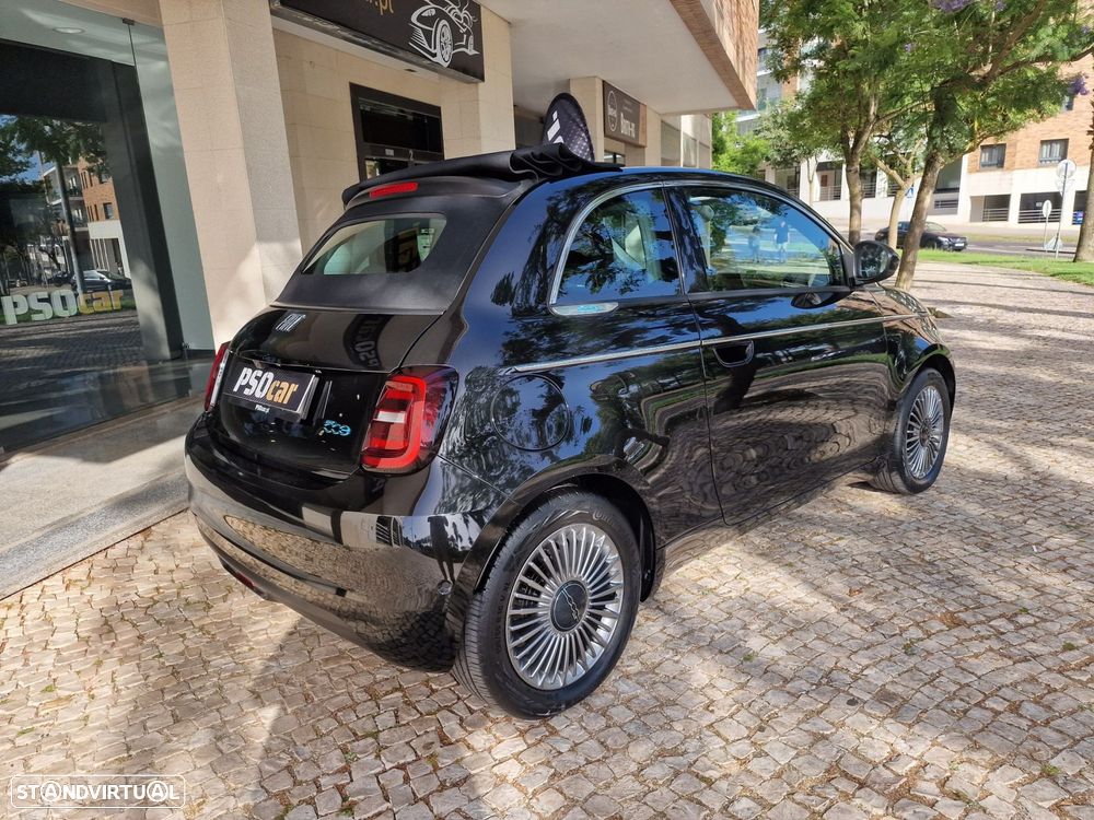 Fiat 500e C - 12