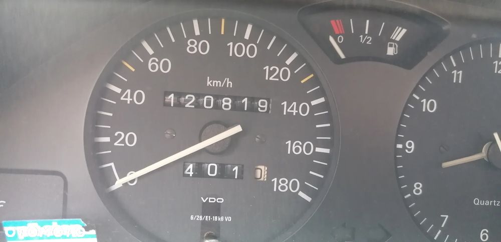 Peugeot 106 - 11