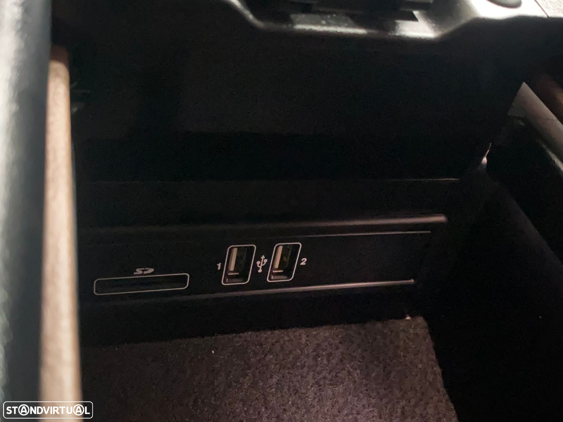 Mercedes-Benz E 300 de Avantgarde - 43