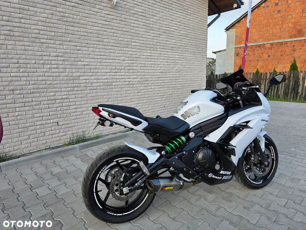 Kawasaki ER - 10