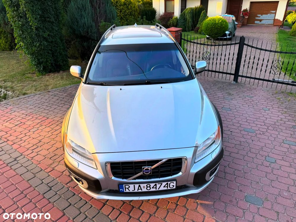 Volvo XC 70 - 8