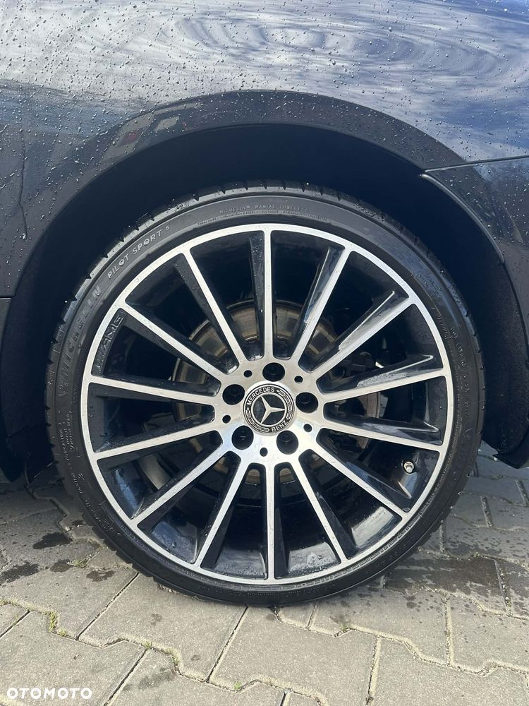 Mercedes-Benz Klasa C 300 7G-TRONIC - 26