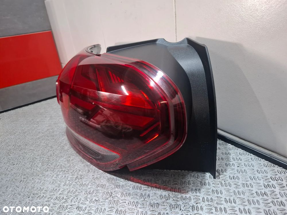 Lampa lewy tył Dacia Sandero 2022 rok nr 265558235R - 2