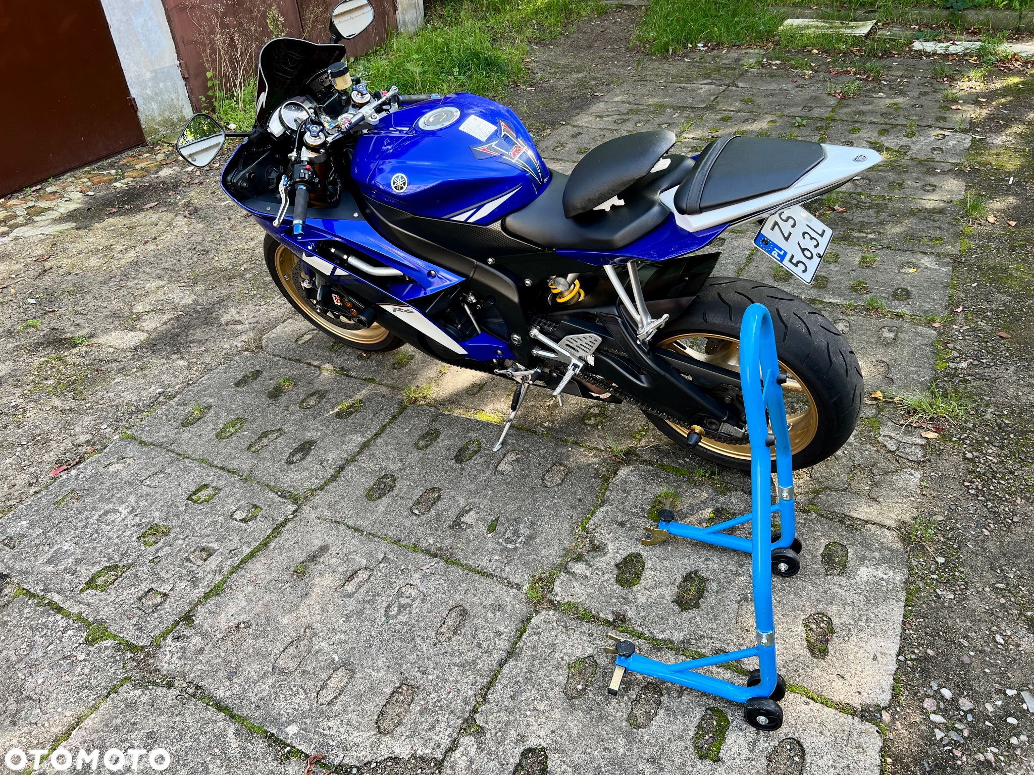Yamaha R6 - 32