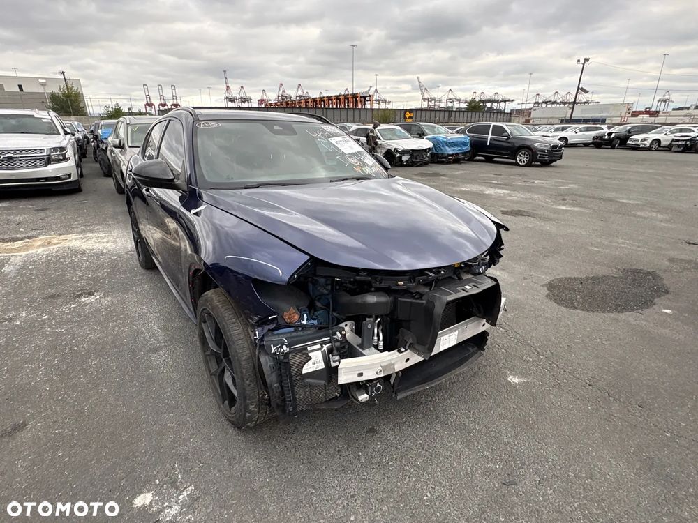 Alfa Romeo Stelvio 2.0 Turbo TI Q4 - 31