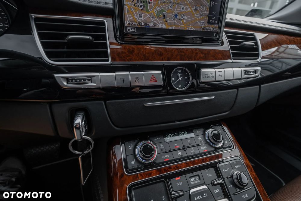 Audi A8 4.2 TDI Quattro - 25