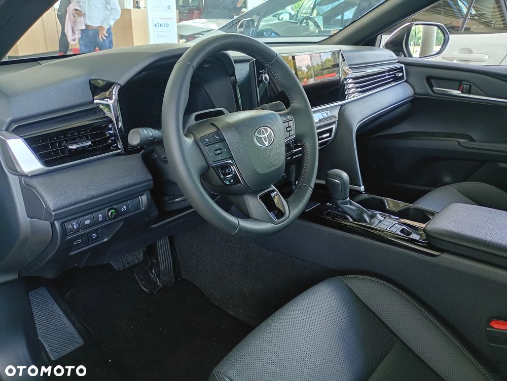 Toyota Camry 2.5 Hybrid Dynamic Force Comfort e-CVT - 10