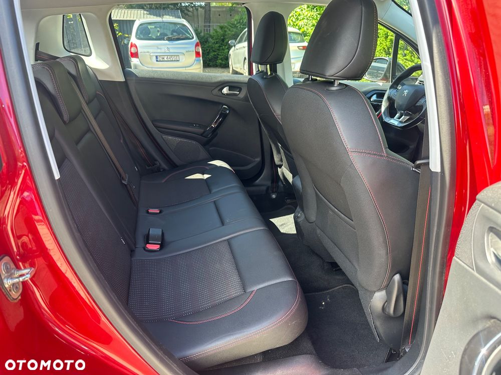 Peugeot 2008 PureTech 110 Stop&Start GT-Line Edition - 13