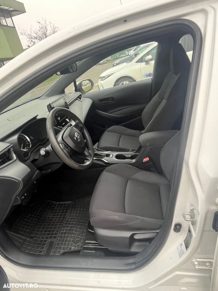 Toyota Corolla 1.8 HSD Exclusive interior Negru - 8