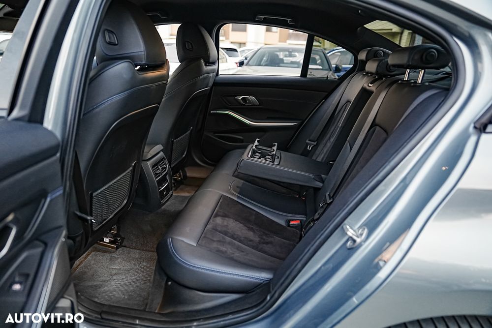 BMW Seria 3 320e Aut. M Sport - 22